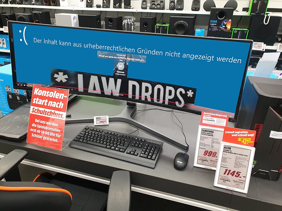 Gaming monitor image used for Diablo 4 endgame coverage.