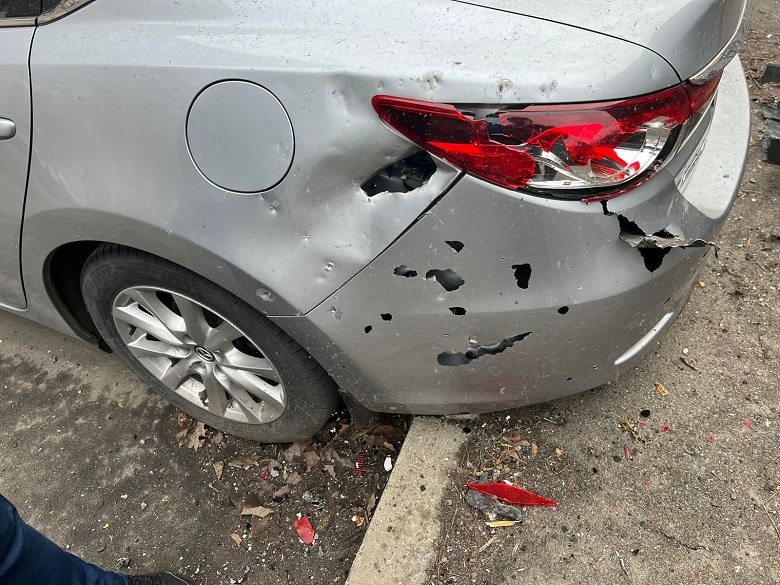 Aftermath of a Russian missile strike in Kyiv used for Ukraine war coverage.